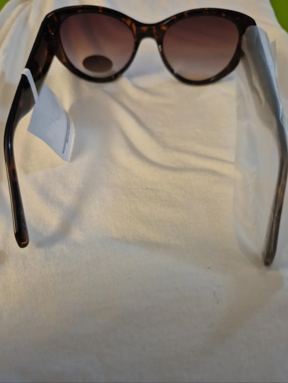 Fossil X82663 FW231 Tortoise Oversized Cat Eye Sunglasses NWT